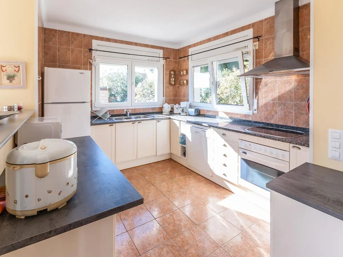 Lovely Villa In L'Escala With Private Swimming Pool